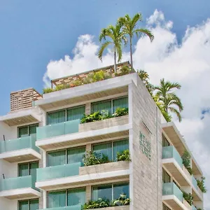 Newport House Playa Boutique 4*, Playa del Carmen Mexiko